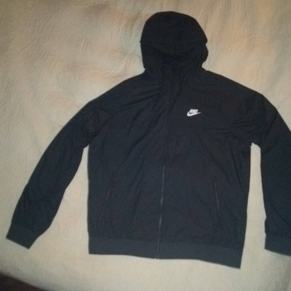 Nike 2018 Black Windbreaker Full Zip Mock Neck